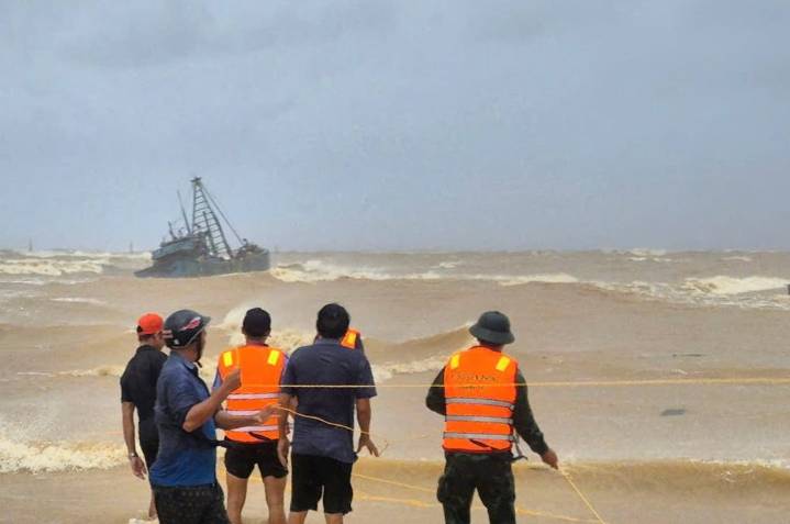 Vietnam evacuates thousands and shuts airports as Typhoon Bualoi nears landfall