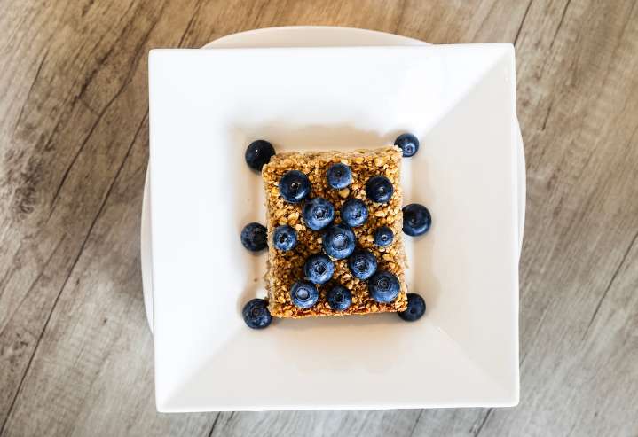 Baked oatmeal with fruit is a satisfying start to the day: Best Eats