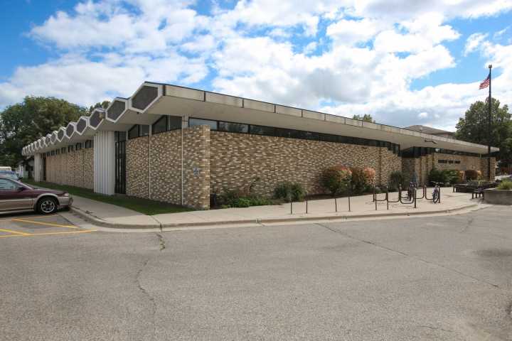 City of Moorhead prepares to sell current library building