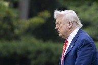 Trump anuncia la muerte de once "terroristas" en un ataque contra una embarcación con drogas