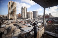 Hamás publica un vídeo con dos de los rehenes de Gaza tras asegurar el ejército de Israel que controla el 40% de la capital