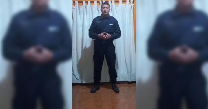 Dolor e indignación: exigen justicia por Renato Fuentesusticia mientras el poder homenajea