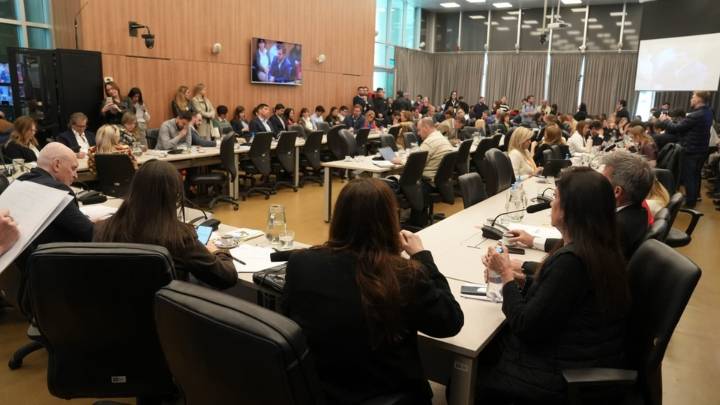 Debate y presión por el Presupuesto