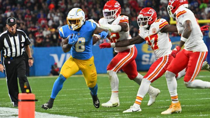 Betting Bucs-Texans and Chargers-Raiders: Edge to road teams?