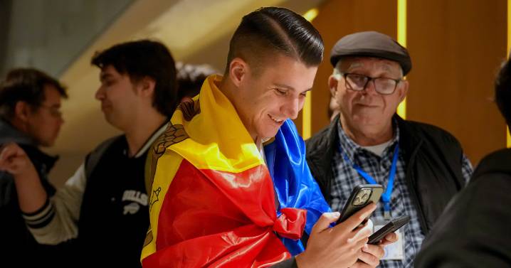 Moldova’s pro-E.U. party wins clear parliamentary majority, defeating pro