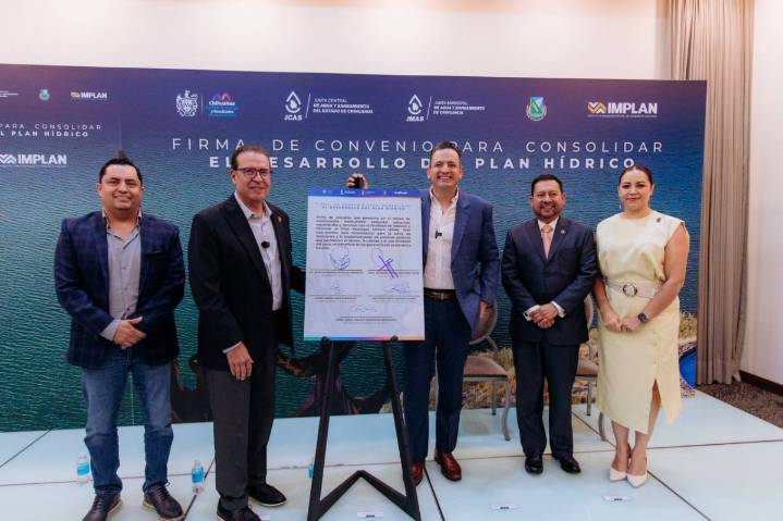 Firma el Alcalde Marco Bonilla convenio para el desarrollo del Plan Municipal Hídrico de Chihuahua Capital