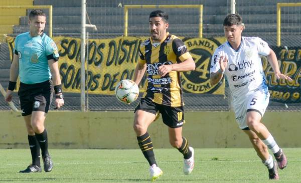Diego Ramírez, una de las figuras de Olimpo: "Hicimos mucho y nos quedamos con poco"