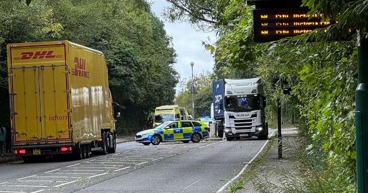 Cyclist found dead in Bulwell as police call on people to 'get in touch without delay' in appeal