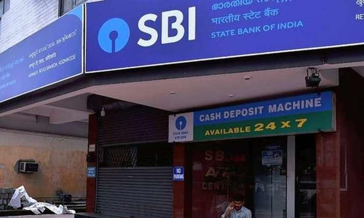 Armed men loot SBI Branch in Chadchan, Karnataka, flee with gold, cash