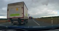 El vídeo de TikTok de una maniobra kamikaze del conductor de un camión que ayudó a su detención