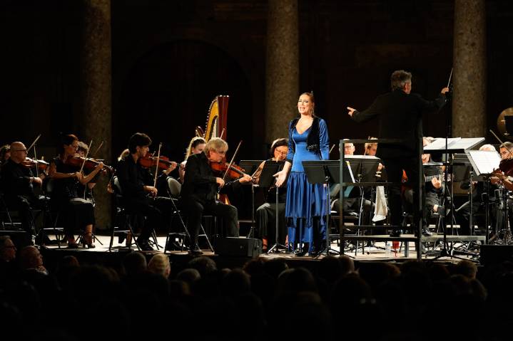 Marina Heredia estrena en la Bienal de Flamenco su nuevo disco "¡En libertad! El camino de los gitanos"