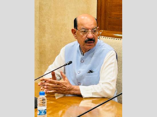 Mohinder Bhagat assures full support for horticulture growth; interacts with cold storage owners and farmers