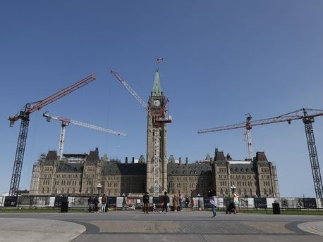 Labour vote splitting as Canada’s political parties battle for workers’ support