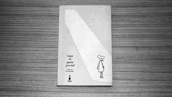 “Toque de queda”, de Jesse Ball: cuando el silencio habla