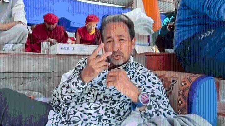 Sonam Wangchuk ends hunger-strike, appeals for peace amid violent protests in Ladakh