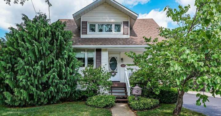1920s Grimsby home offers historic charm