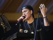 Gautam Adani pays tribute to Zubeen Garg after singer's demise