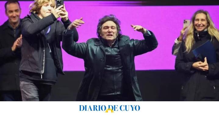 Milei se recluirá en Olivos y decidirá sobre la hora si se suma al búnker de este domingo en La Plata
