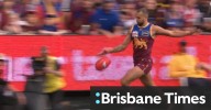 Smith and Andrews clash as Cats close gap
