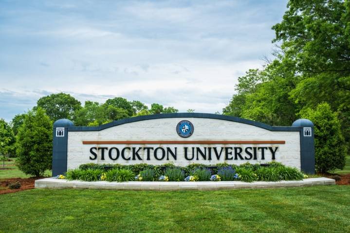 Stockton University lockdown lifted after police search for shooting suspects, telling students to be careful