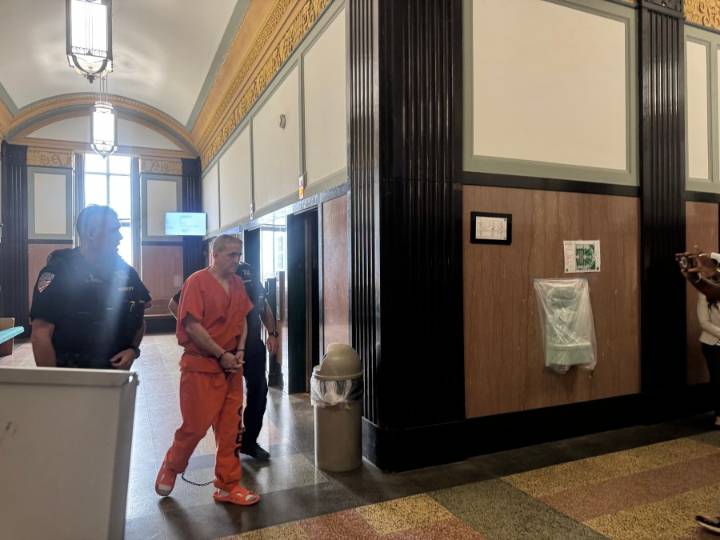 Second judge recuses from Richard Glossip case, prolonging retrial