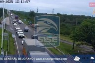 PRECAUCIÓN! Una junta de dilatación se desprendió en el puente Manuel Belgrano