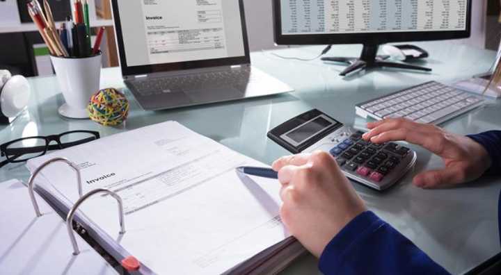 Estiman pérdidas de hasta 1.4 billones de pesos por "factureras"