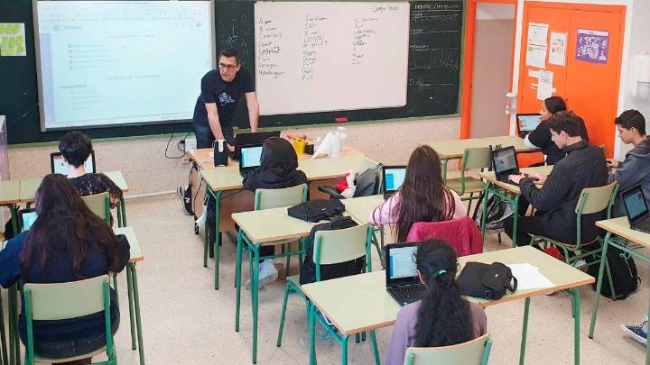 Déficit de profesorado en Secundaria y FP en Aragón: el llamamiento extraordinario se salda con 41 vacantes