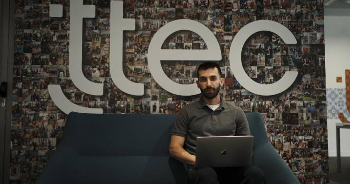 La IA revolucionó los call centers, pero los humanos son mejores para algunas tareas