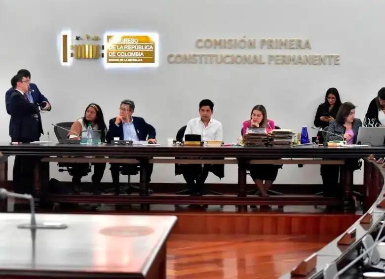 Golpe a las regiones: Senado hundió referendo para la autonomía fiscal