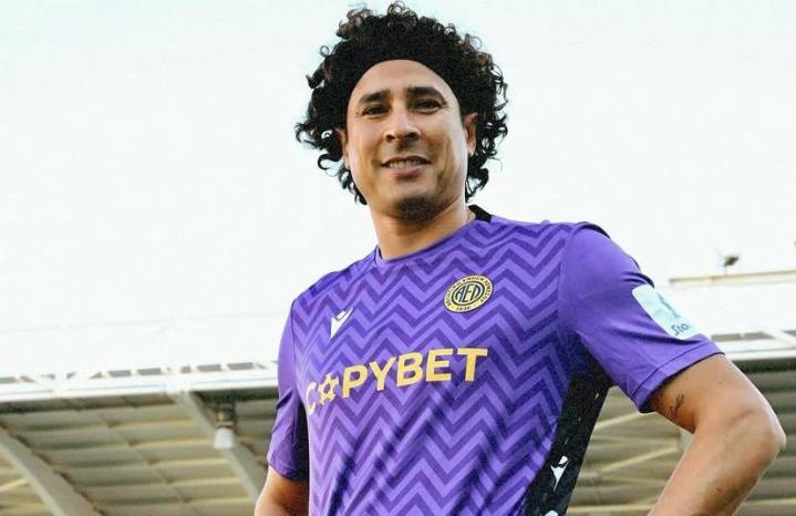 Memo Ochoa debuta con el AEL Limassol en la liga de Chipre, pero sufre dura goleada de 5