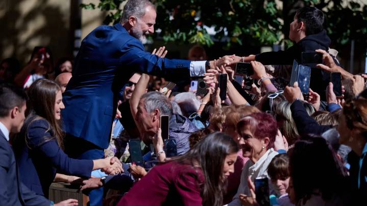 Cálida visita de la princesa Leonor y los Reyes a Navarra: paradas en Pamplona y Viana