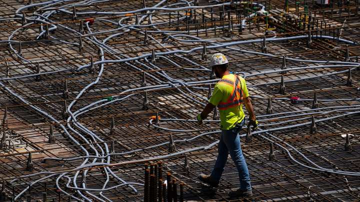 Canada’s unemployment rate hits highest rate since pandemic