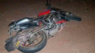 La Plata: un adolescente atropelló a dos nenas mientras hacía piruetas en moto