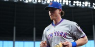 Brett Baty placed on injured list with oblique injury