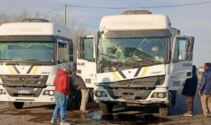 Tres camiones colisionan en la Ruta 3 sin heridos: uno es de Olavarría