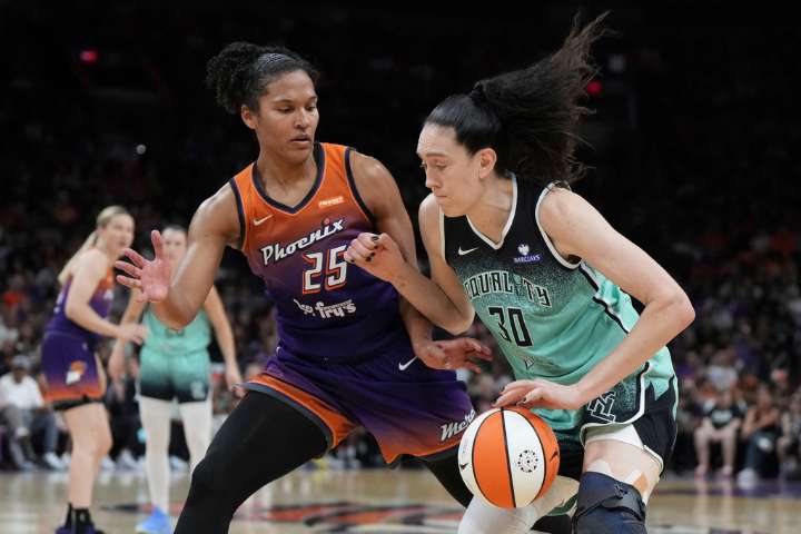 Breanna Stewart, Liberty fall short in season