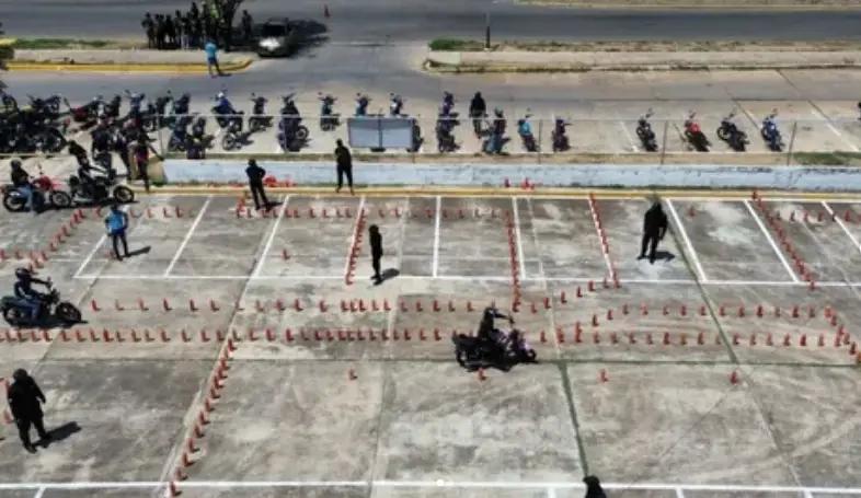 Coro | Alcaldía pone en marcha escuela de manejo para motorizados