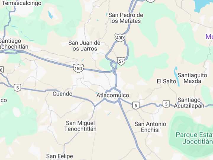 Train slams into a bus outside Mexico City and kills at least 8 people