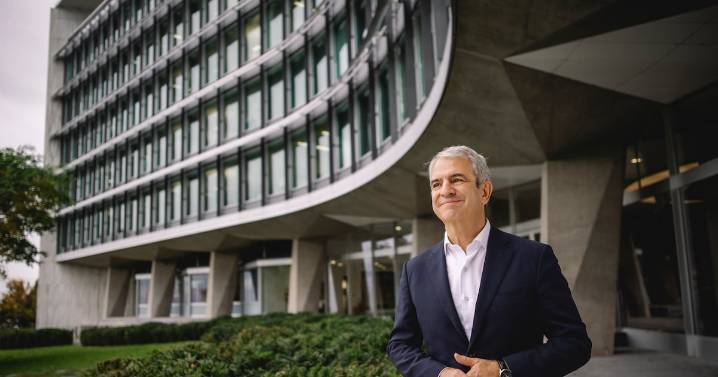 Nestlé remueve a su CEO por una relación sentimental con una subordinada directa