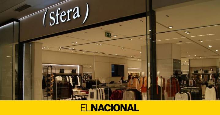 Sfera firma la camiseta de manga larga que será tu comodín más chic