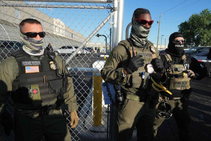 En reciente operativo del ICE detienen a 822 latinos con antecedentes criminales en Houston