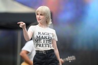 Fans scream ‘life is worth living’ after major update from Hayley Williams