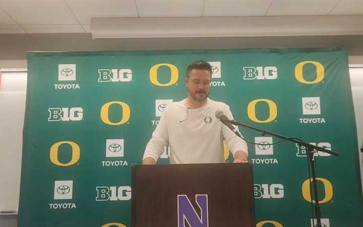 WATCH: Oregon Football Coach Mourns Death of Fan Charlie Kirk