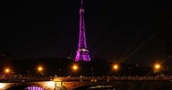 La Torre Eiffel se viste de rosa por la lucha contra el cáncer de mama