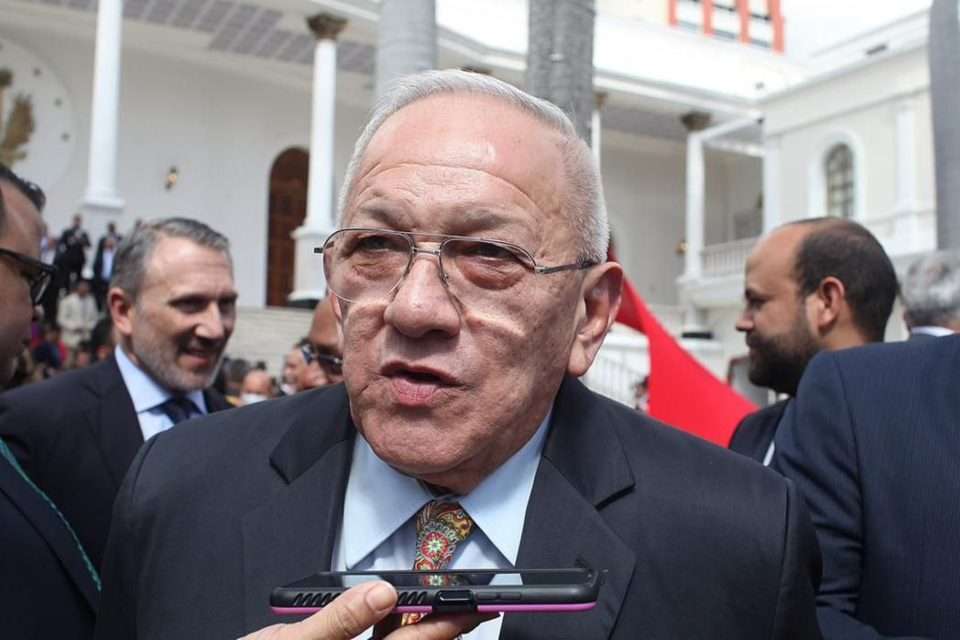 AD rechaza amenazas de intervención de EE. UU. contra Venezuela