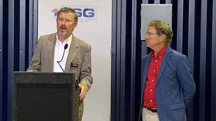 Rep. Thomas Massie tours district with Sen. Rand Paul