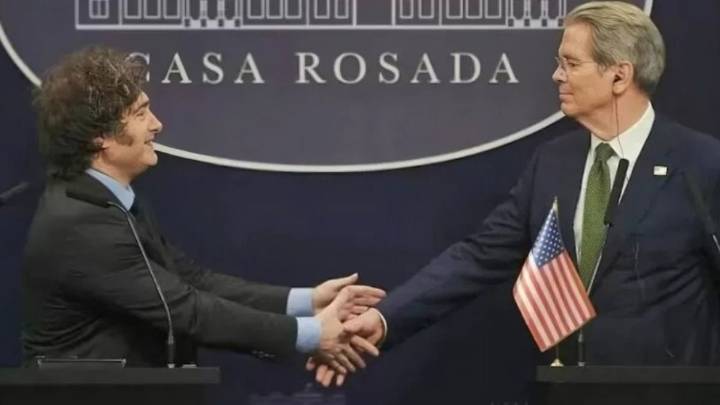 El secretario del Tesoro de EE.UU. reveló que negocia el envío de al menos U$S 20.000 millones