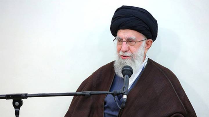 Iran recalls envoys after Europe triggers UN sanctions