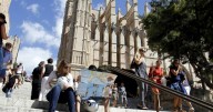 Habtur advierte que la mayoría de los 2.300 anuncios que el Gobierno quiere retirar podrían ser legales